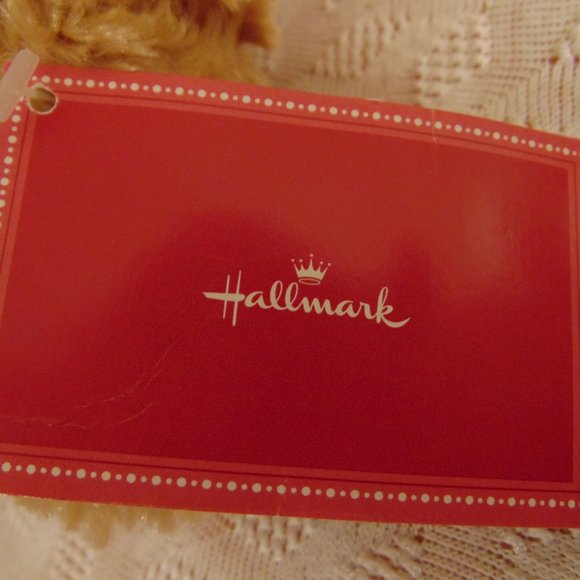 Hallmark Christmas Plush Bear, with Santa's cap and original tag, 2005 - Picture 5 of 7